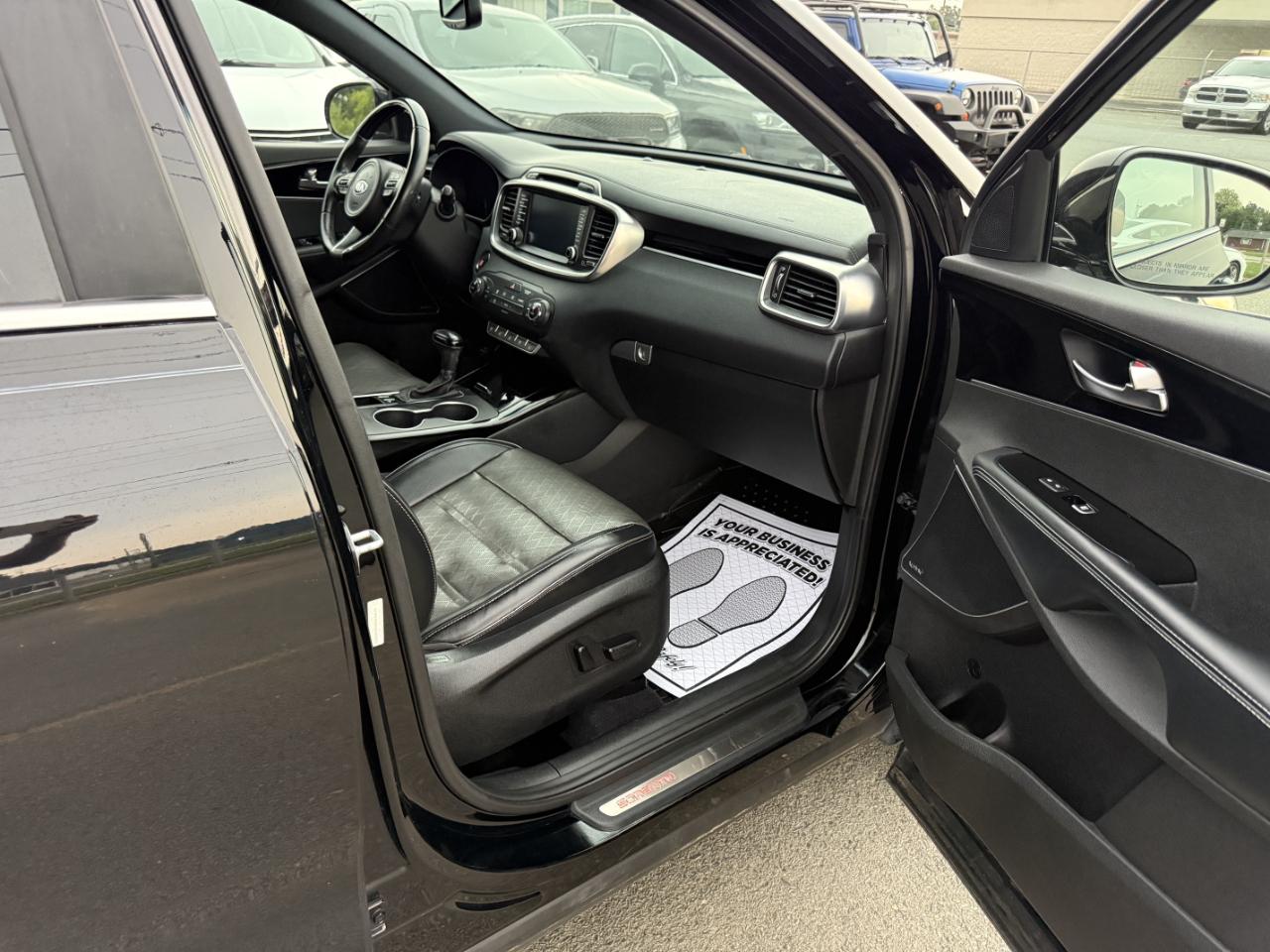 Kia Sorento SX V6 2WD 2016