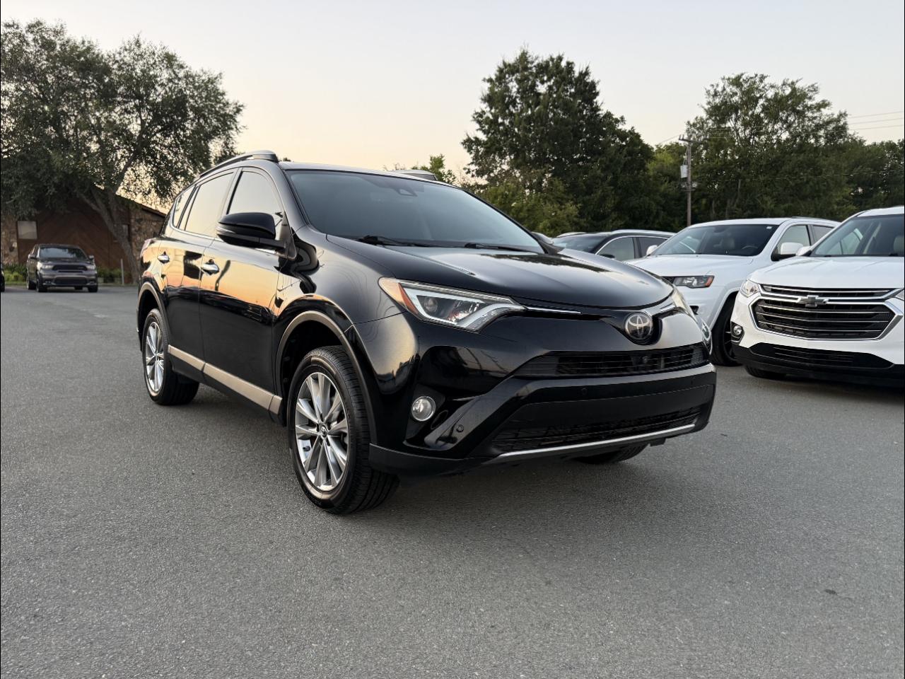 Toyota RAV4  2017