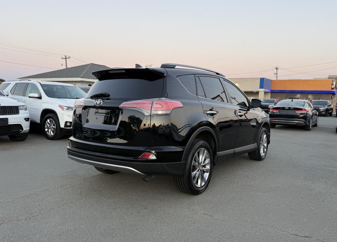 Toyota RAV4  2017