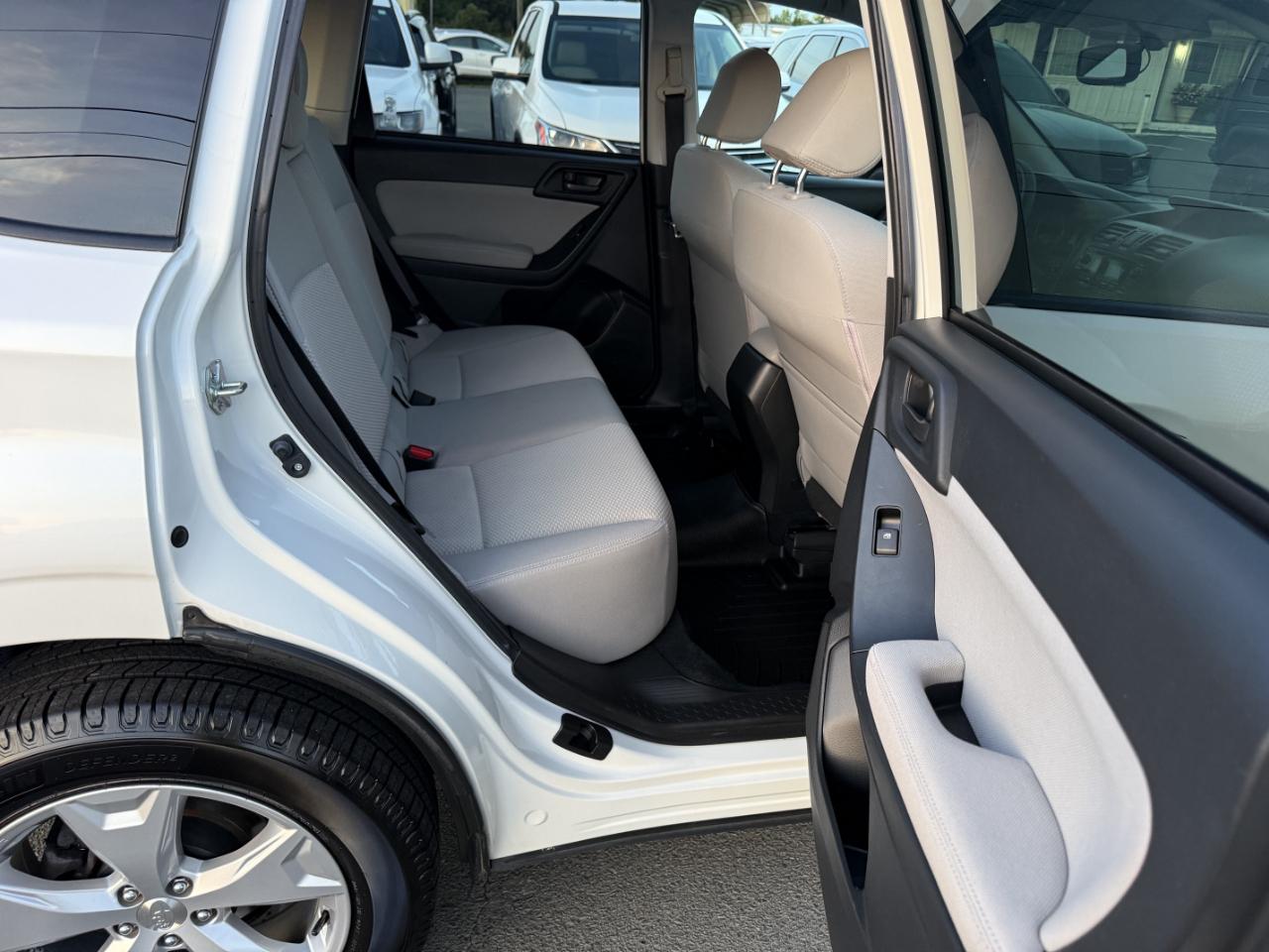 Subaru Forester 2.5i Premium 2015