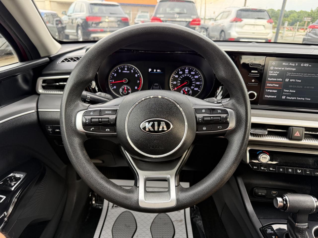 Kia K5 LXS 2021