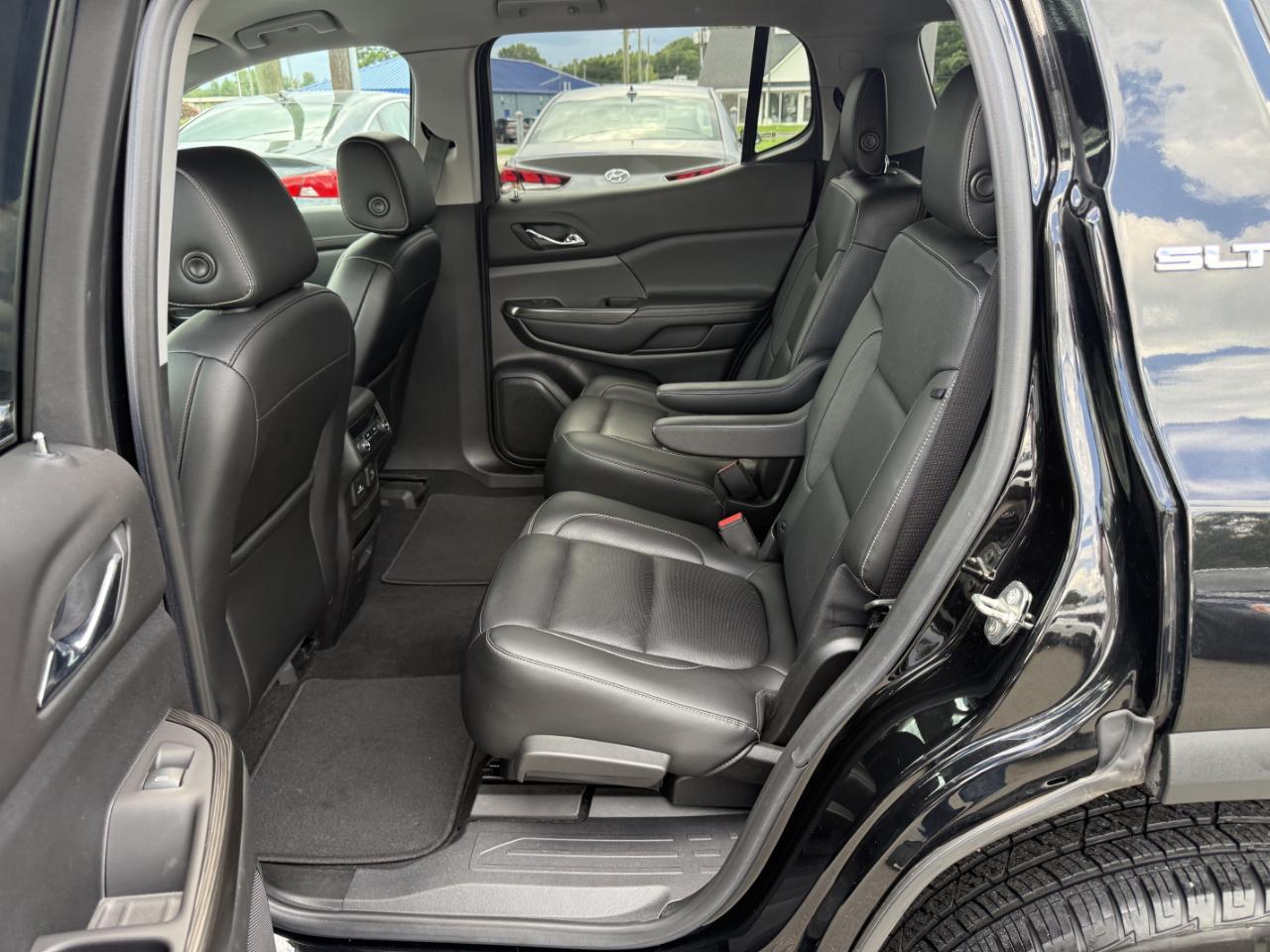 GMC Acadia SLT-1 FWD 2019