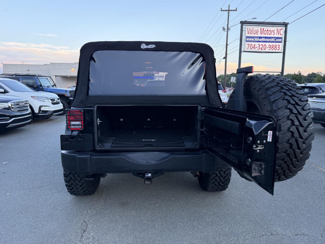 Jeep Wrangler Unlimited Sport 4WD 2015