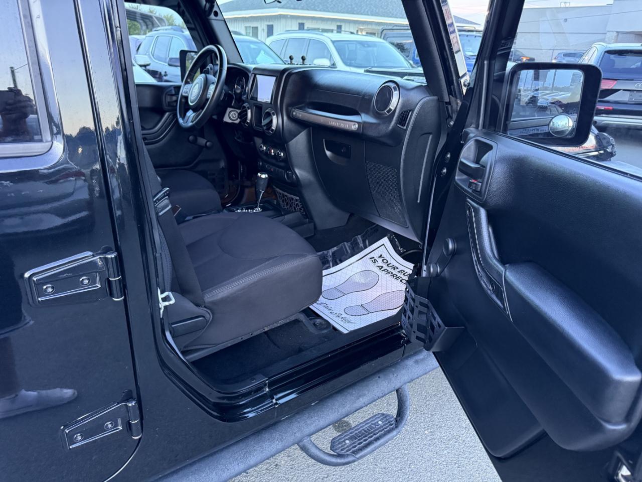 Jeep Wrangler Unlimited Sport 4WD 2015