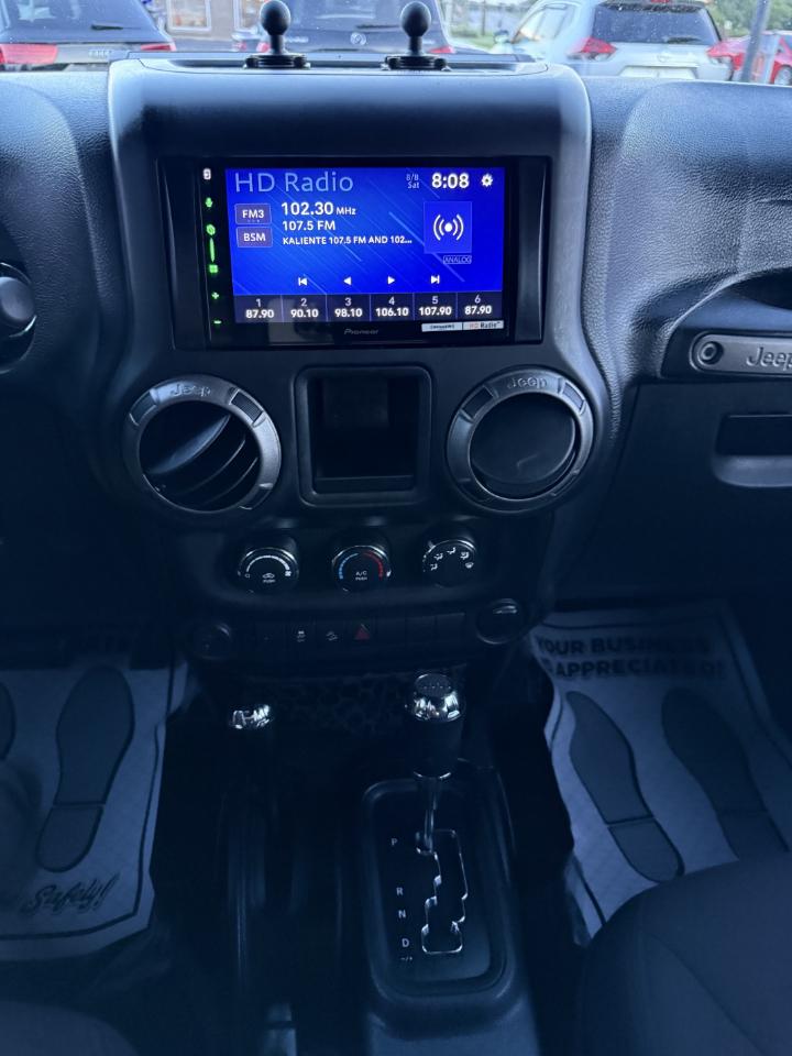 Jeep Wrangler Unlimited Sport 4WD 2015