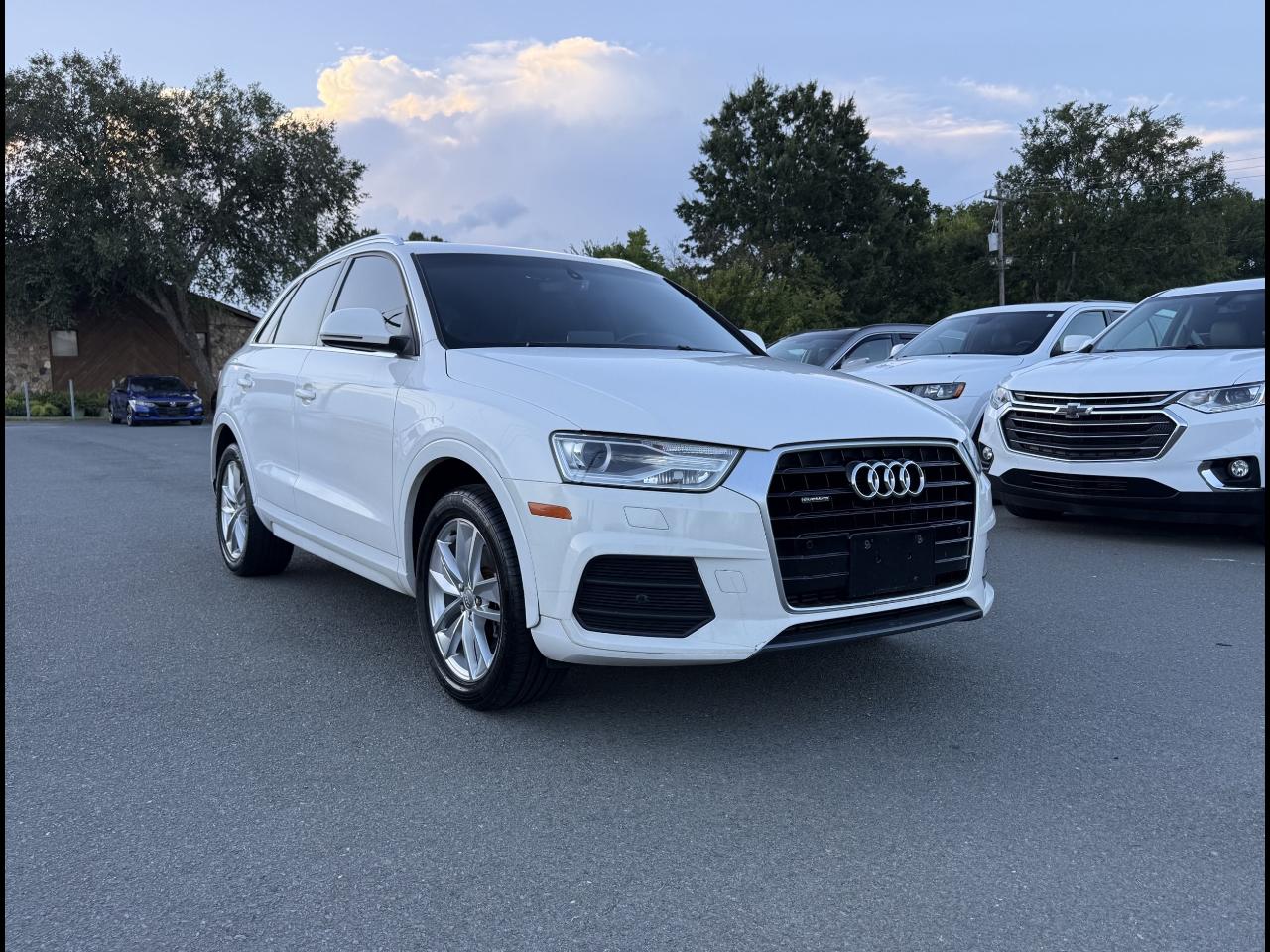 Audi Q3 2.0T quattro Premium Plus 2016