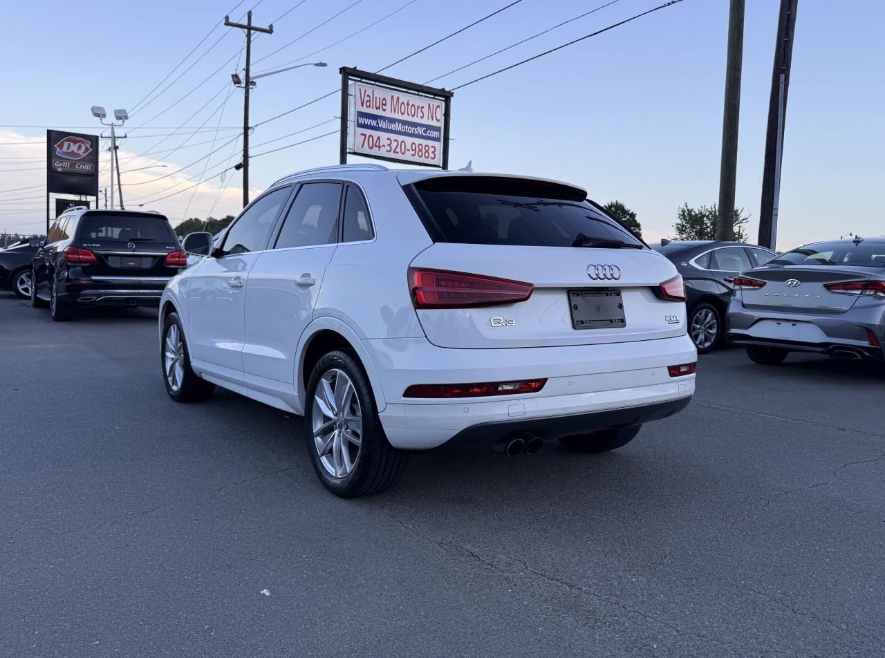 Audi Q3 2.0T quattro Premium Plus 2016
