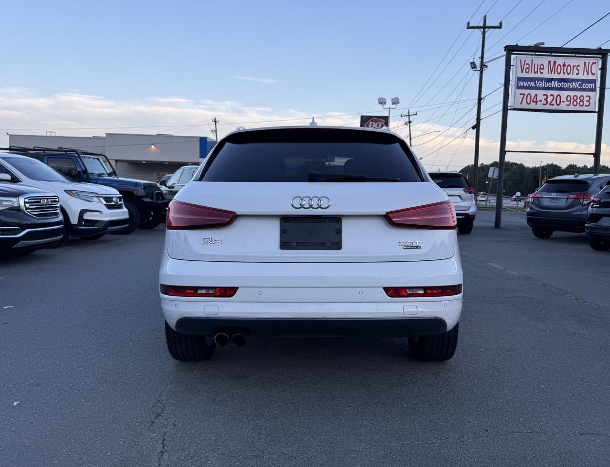 Audi Q3 2.0T quattro Premium Plus 2016
