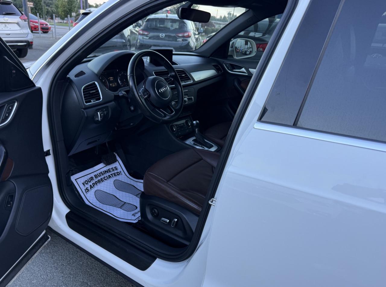 Audi Q3 2.0T quattro Premium Plus 2016