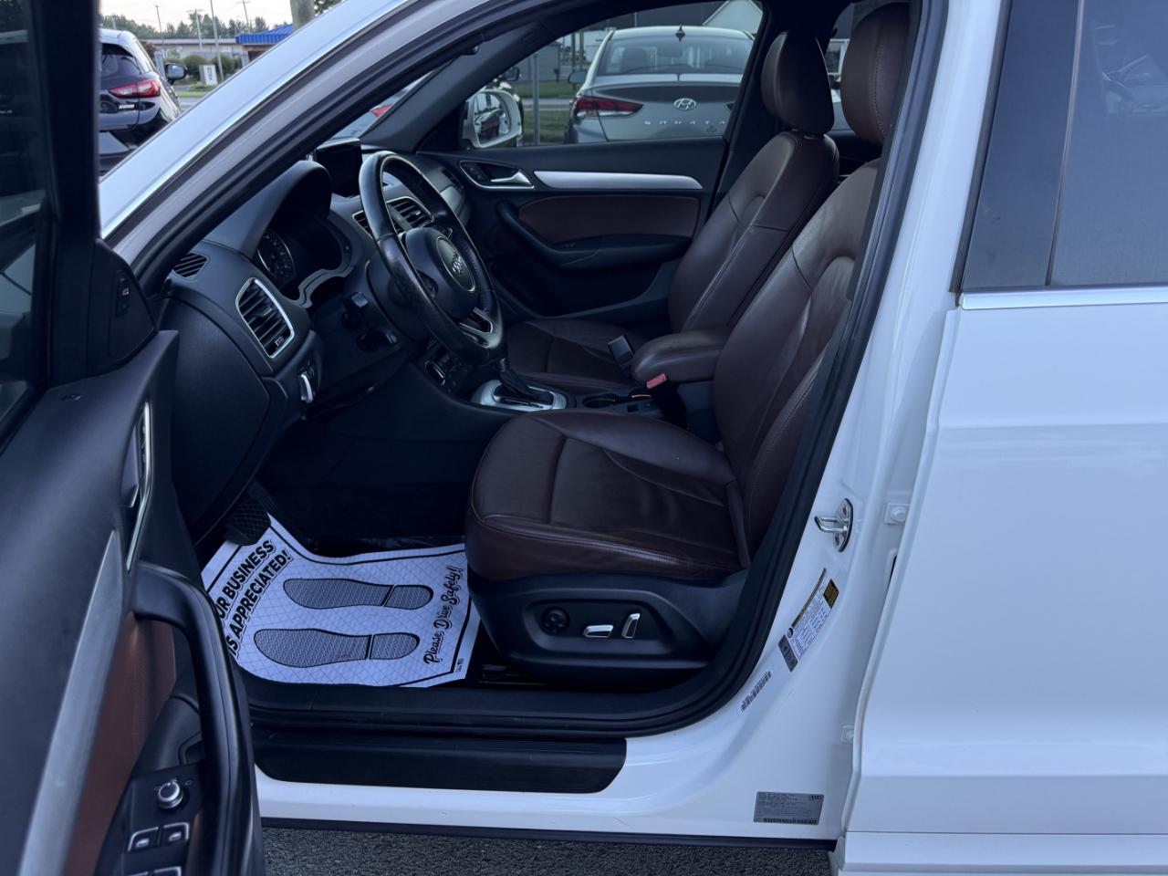 Audi Q3 2.0T quattro Premium Plus 2016