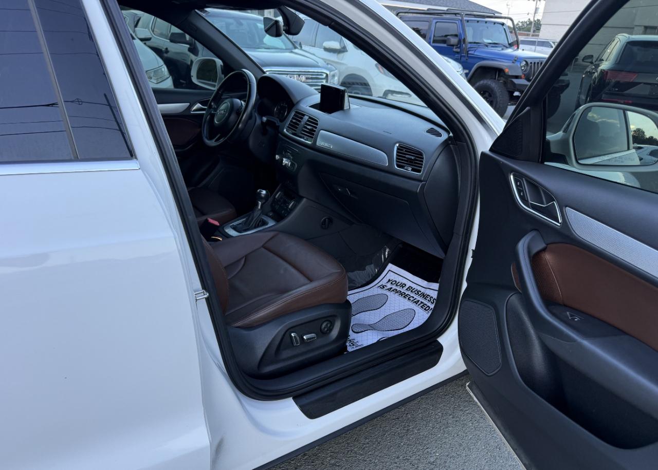 Audi Q3 2.0T quattro Premium Plus 2016