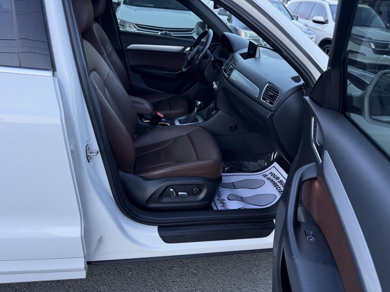 Audi Q3 2.0T quattro Premium Plus 2016
