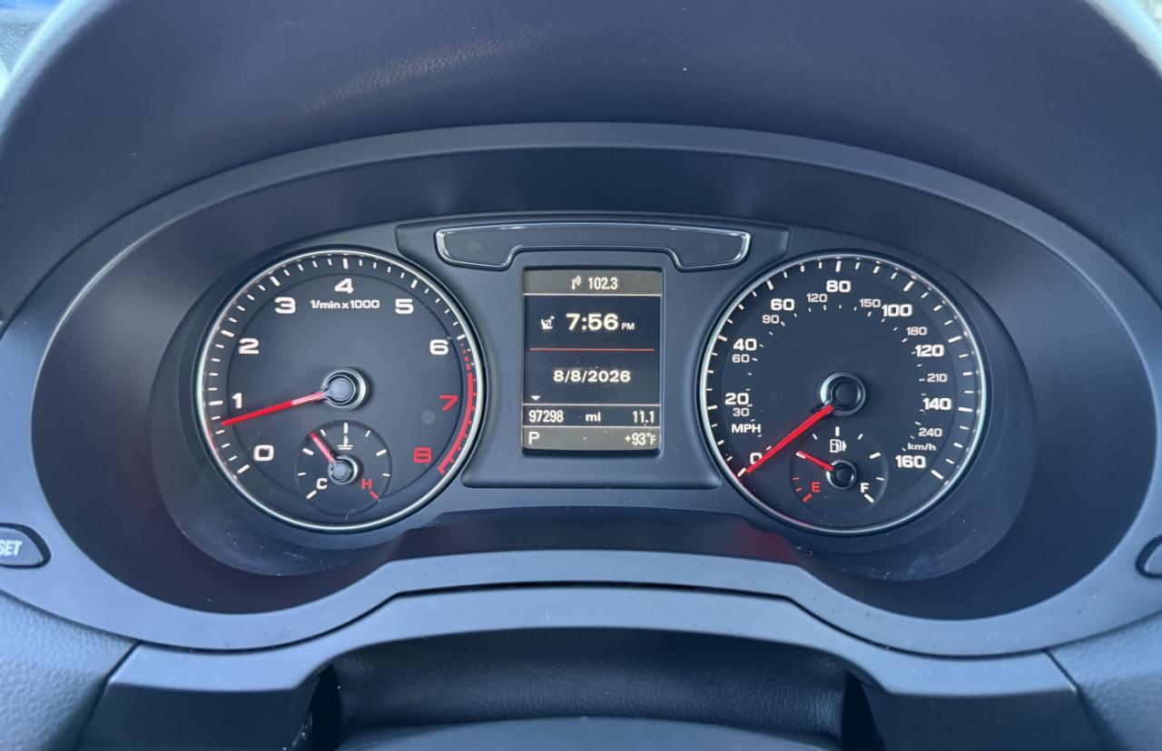 Audi Q3 2.0T quattro Premium Plus 2016