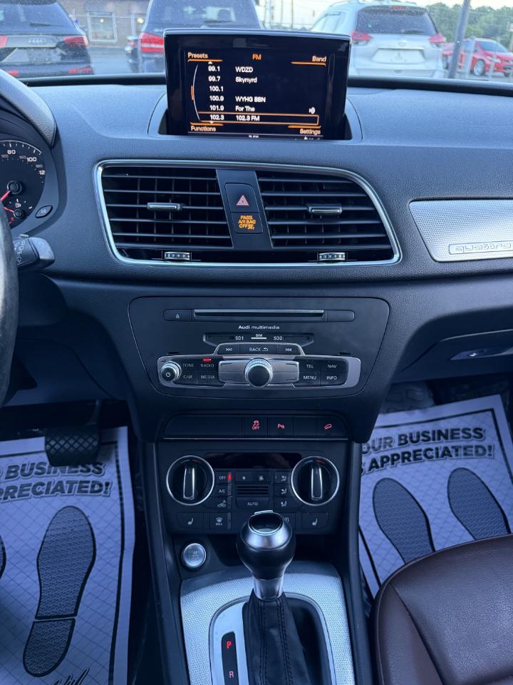 Audi Q3 2.0T quattro Premium Plus 2016