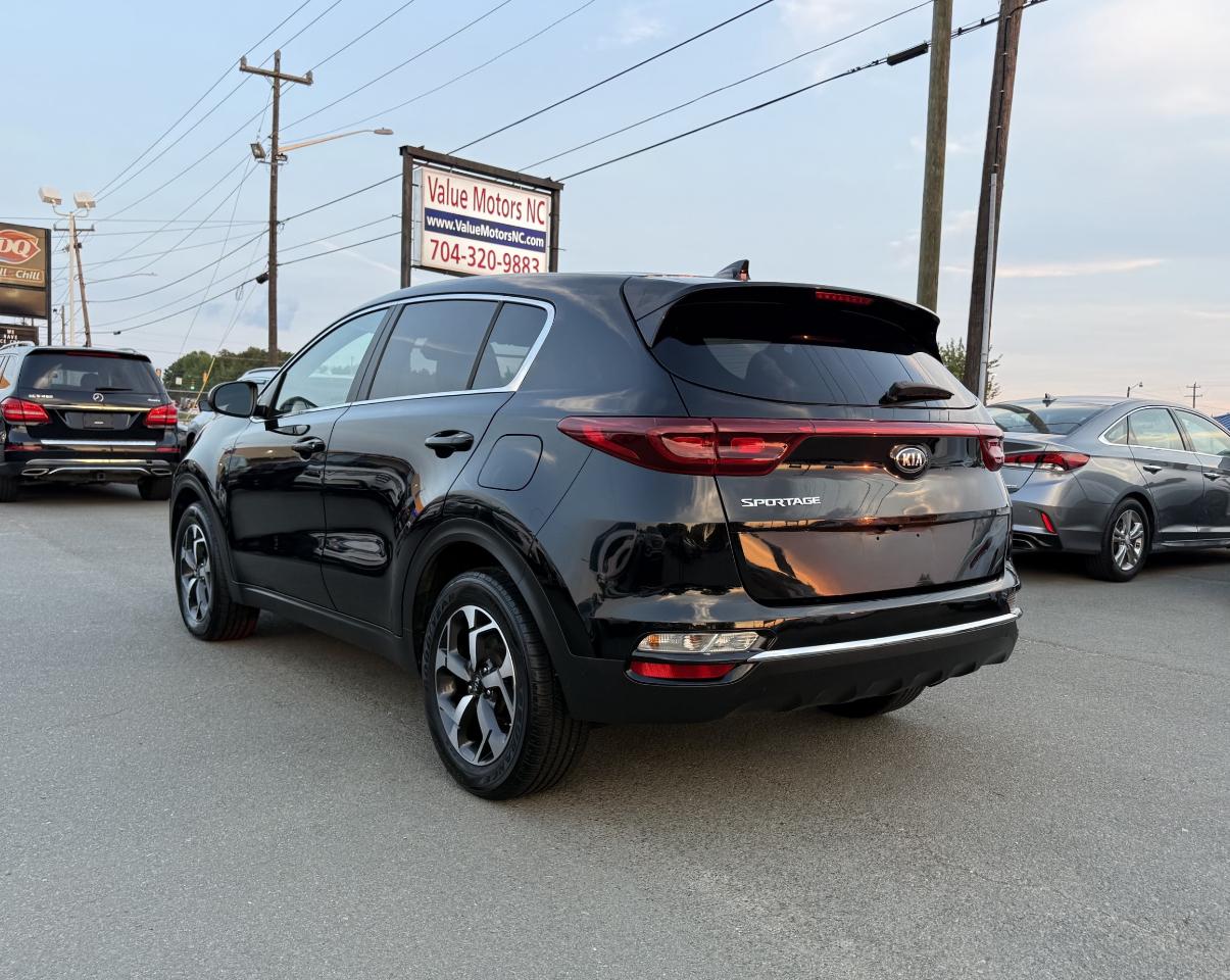 Kia Sportage LX FWD 2022