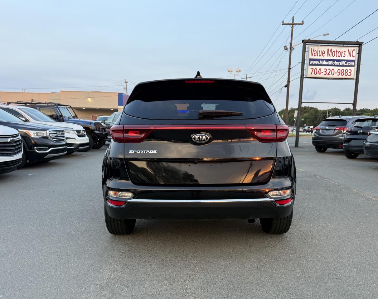 Kia Sportage LX FWD 2022