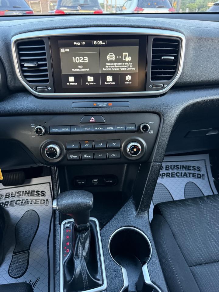 Kia Sportage LX FWD 2022