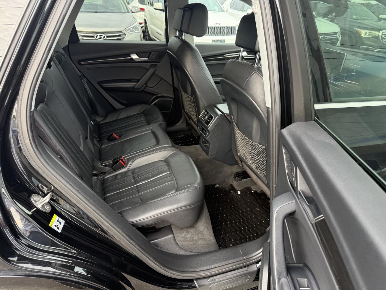 Audi Q5 2.0T Premium Plus quattro 2019