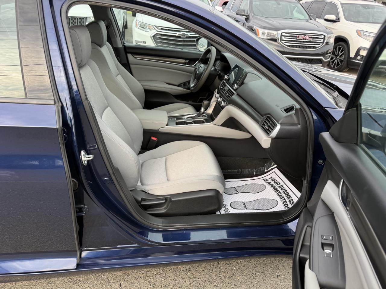 Honda Accord LX CVT 2020