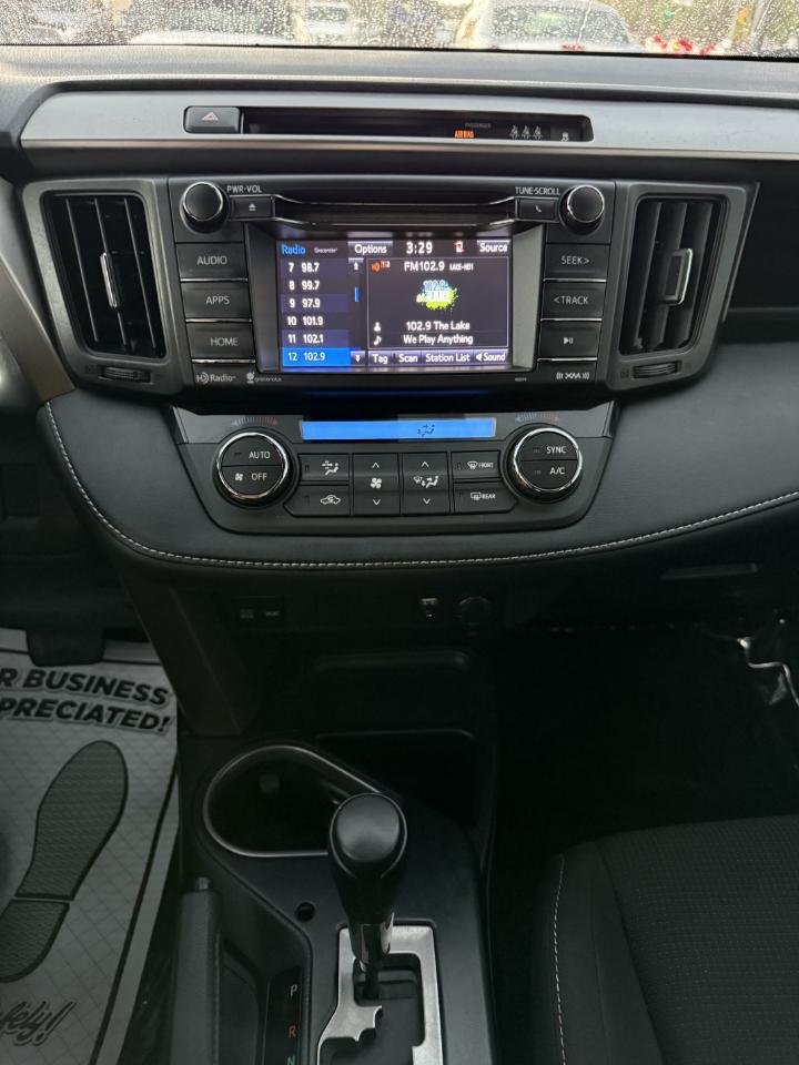 Toyota RAV4 XLE FWD 2017