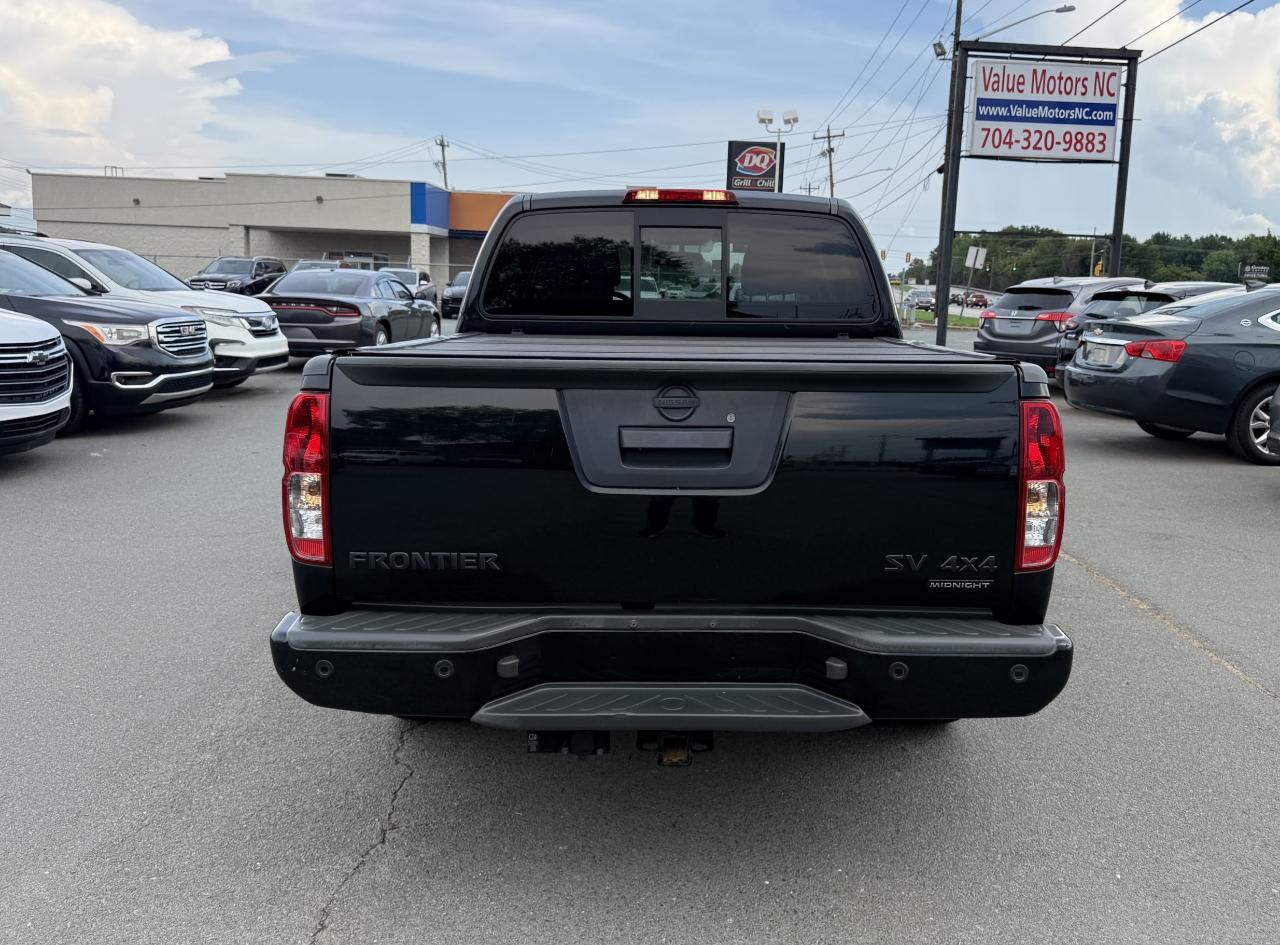 Nissan Frontier SV Crew Cab 4WD 2020