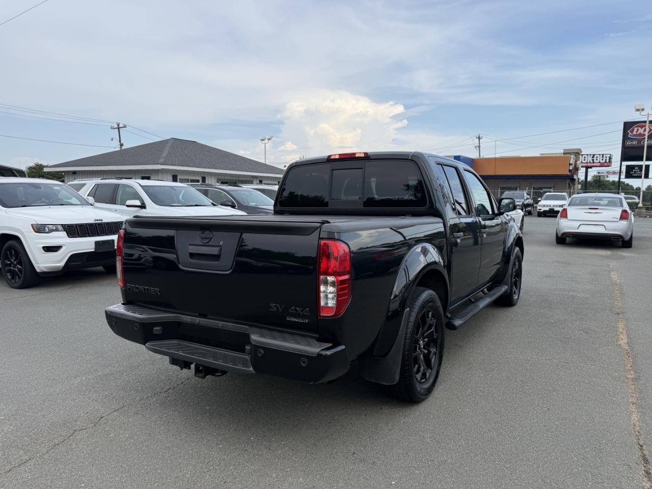 Nissan Frontier SV Crew Cab 4WD 2020