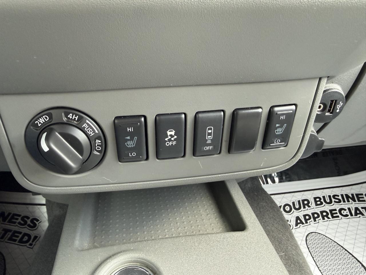 Nissan Frontier SV Crew Cab 4WD 2020