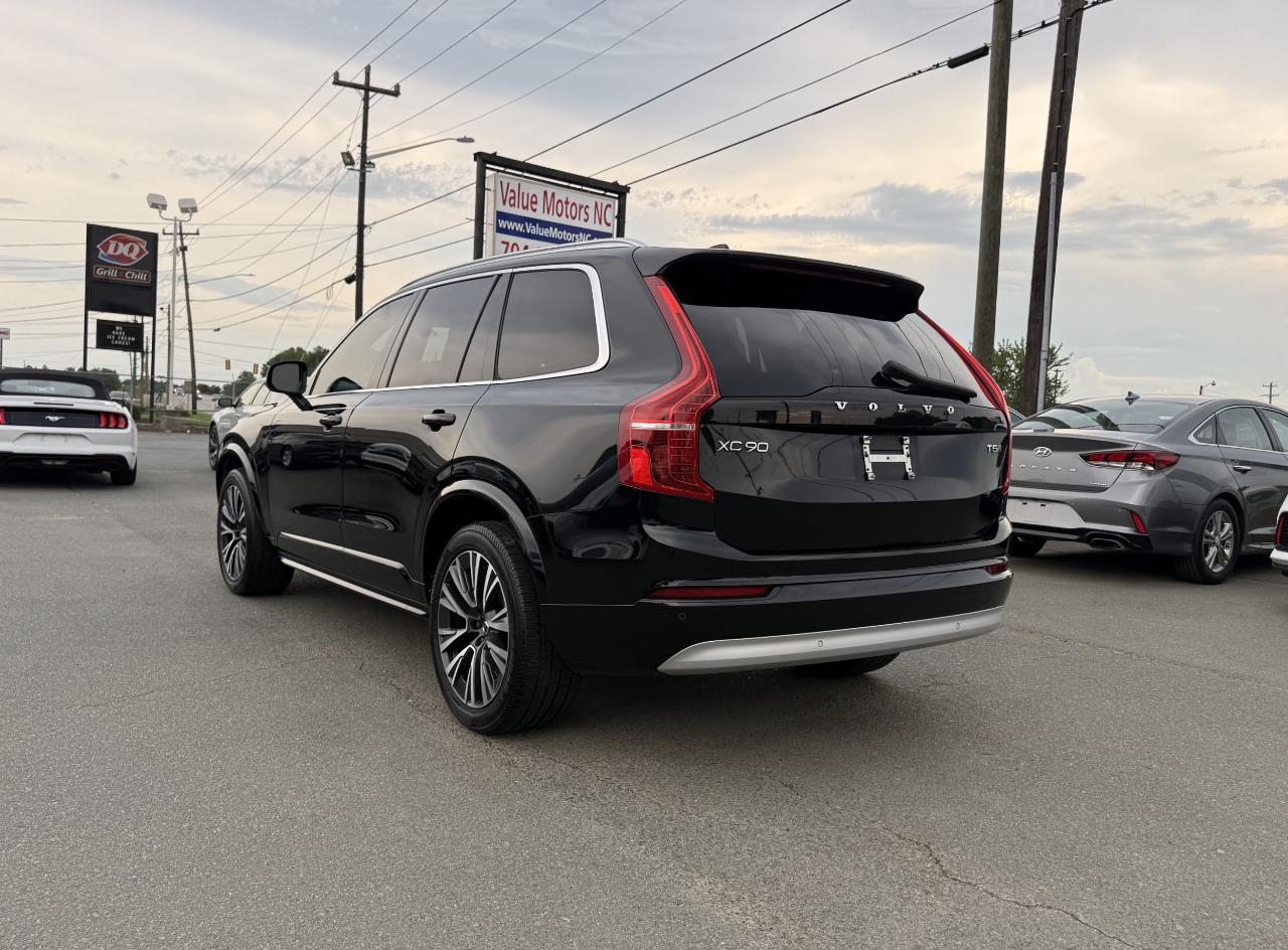 Volvo XC90 T5 Momentum 2022