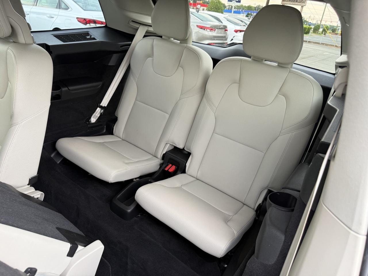 Volvo XC90 T5 Momentum 2022