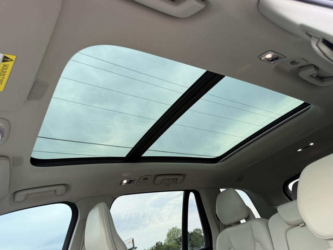 Volvo XC90 T5 Momentum 2022