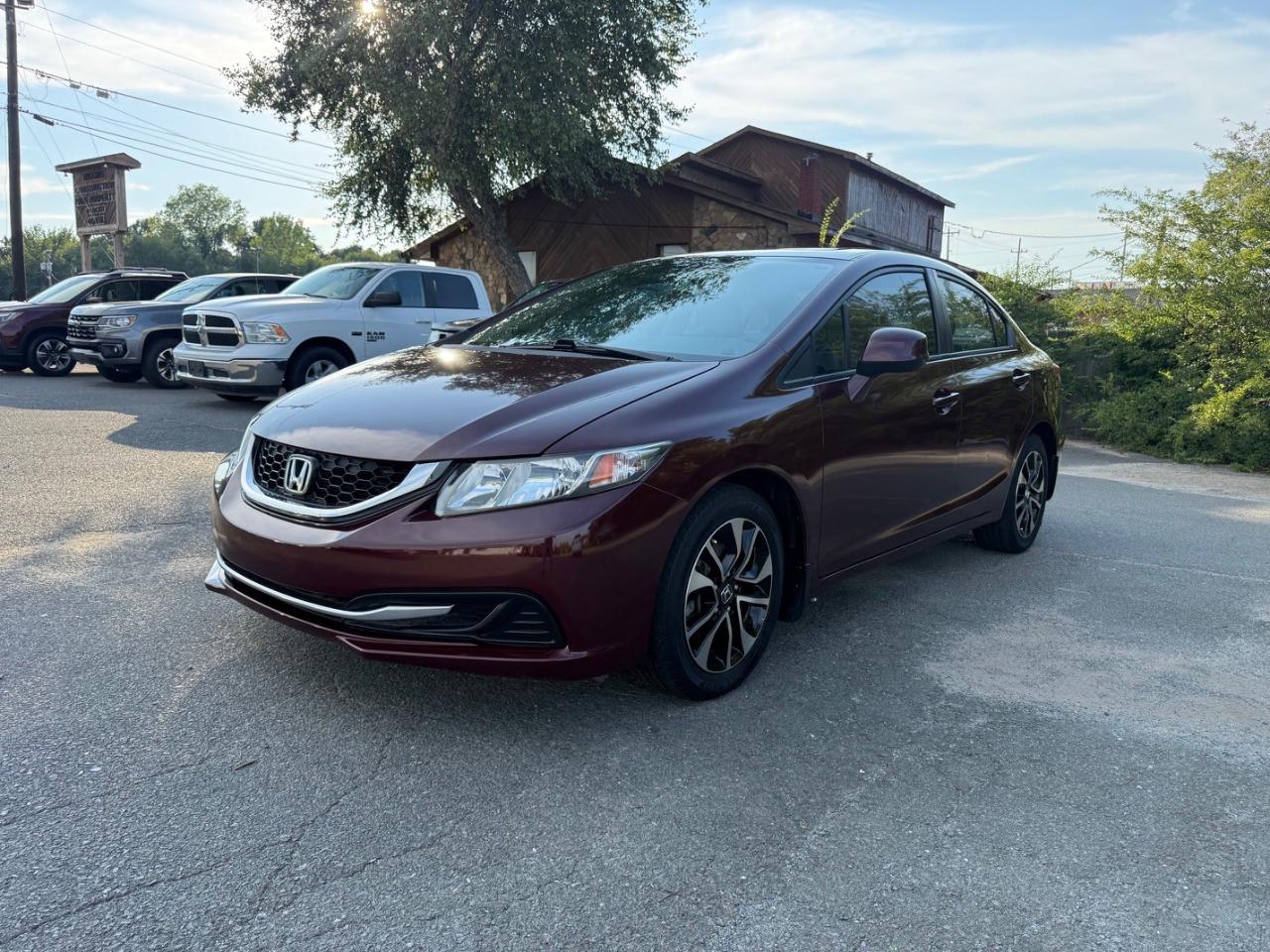 Honda Civic EX Sedan 5-Speed AT 2013