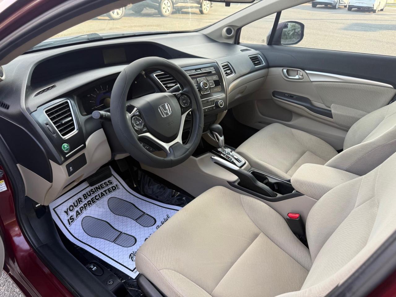 Honda Civic EX Sedan 5-Speed AT 2013