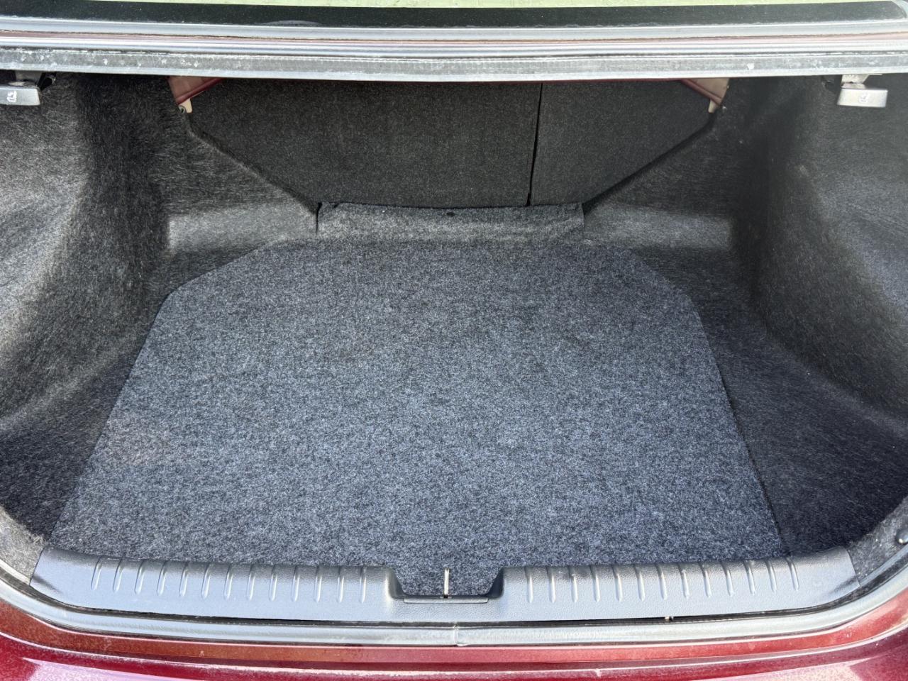 Honda Civic EX Sedan 5-Speed AT 2013
