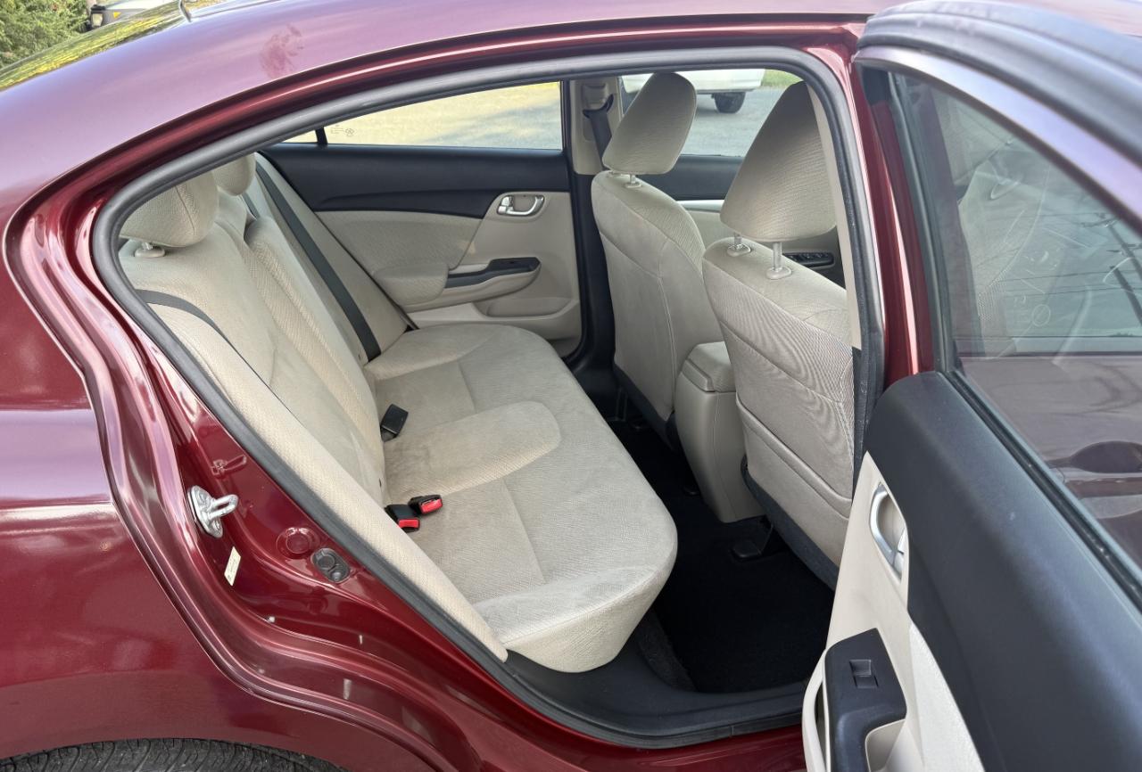 Honda Civic EX Sedan 5-Speed AT 2013