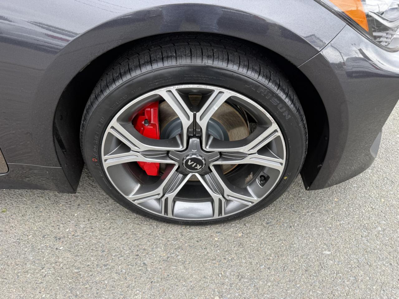 Kia Stinger GT1 2019