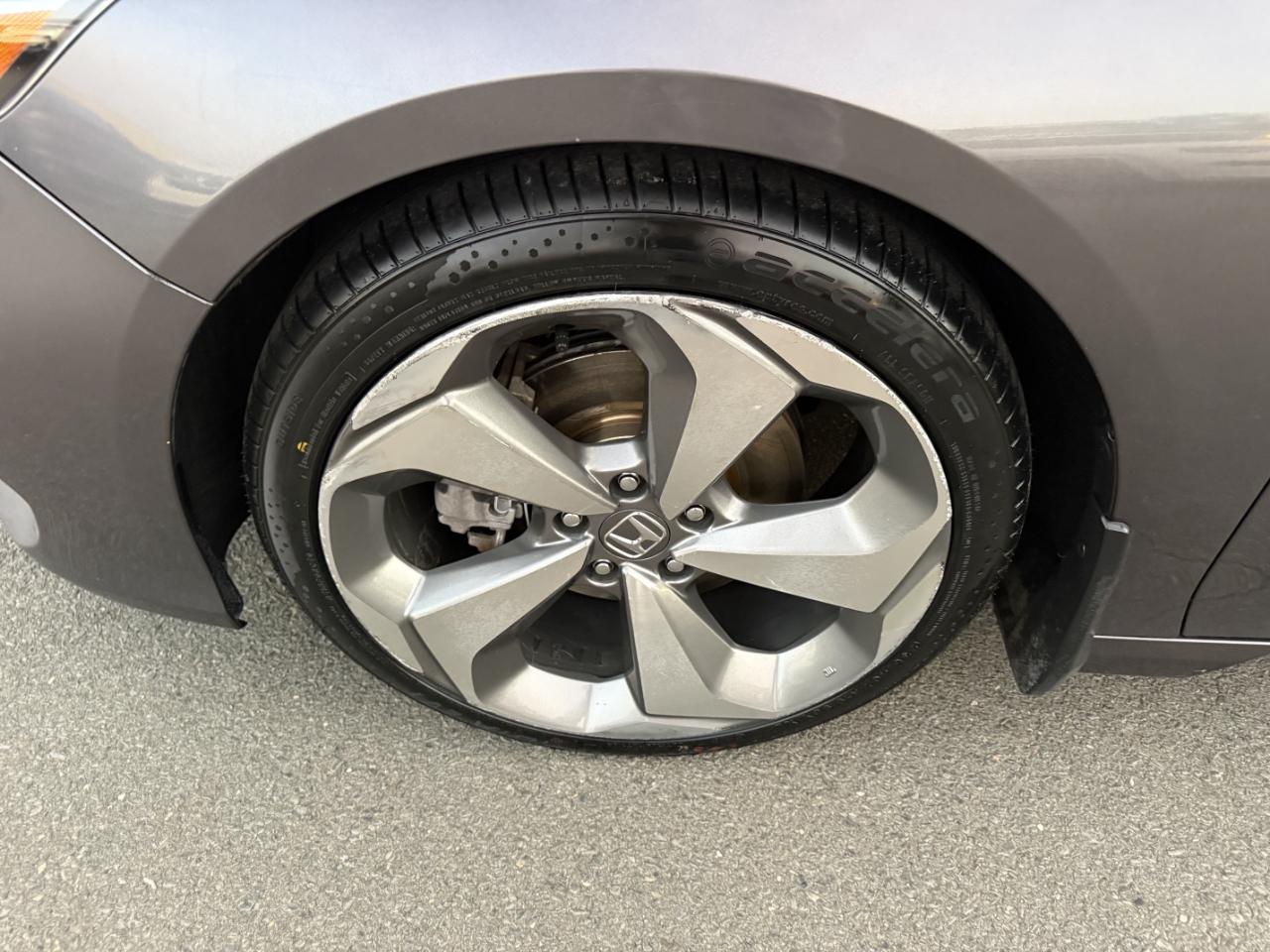 Honda Accord Touring CVT 2018