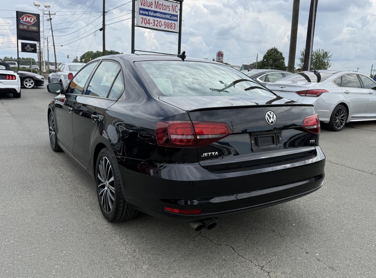 Volkswagen Jetta Sport 6A 2016