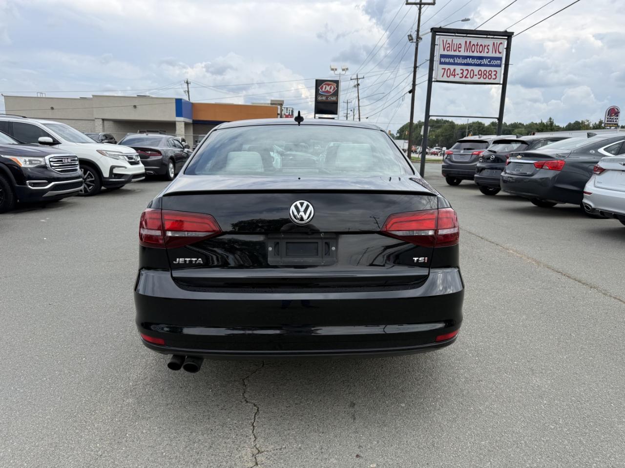 Volkswagen Jetta Sport 6A 2016