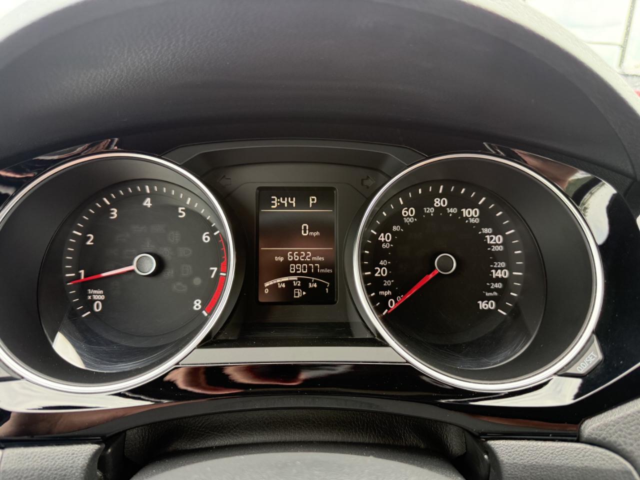 Volkswagen Jetta Sport 6A 2016