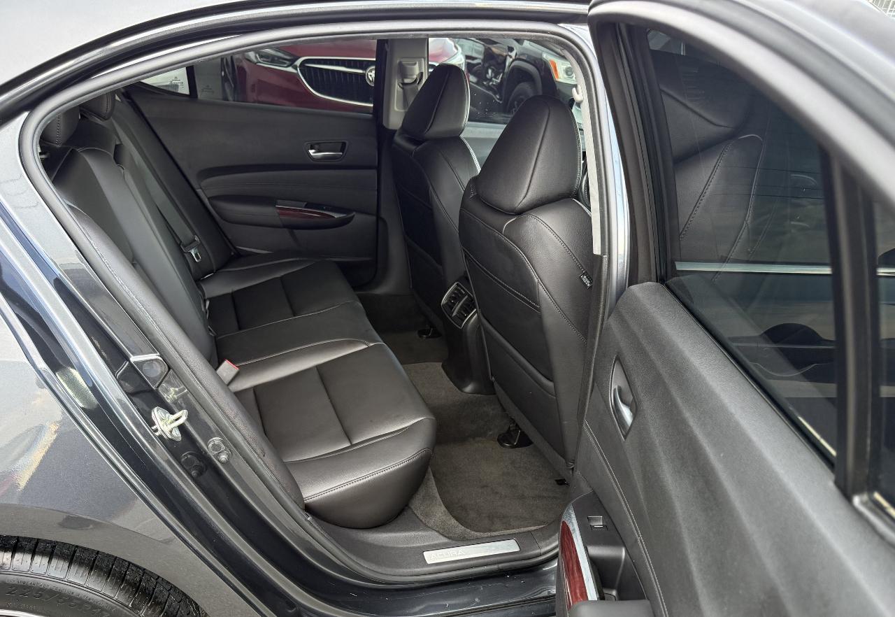Acura TLX 8-Spd DCT 2016