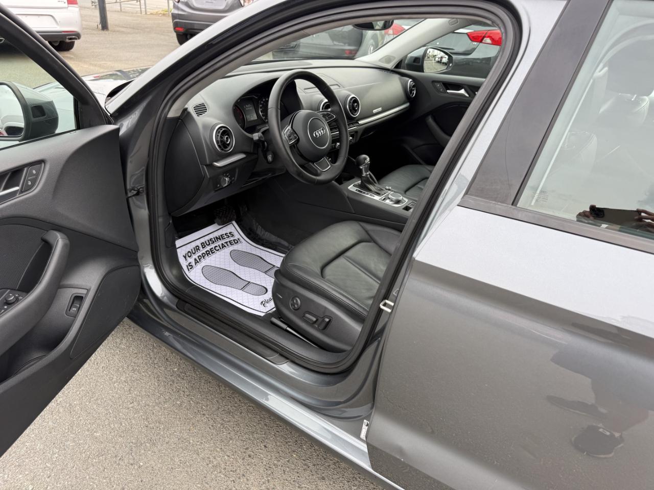 Audi S3 2.0T Premium Plus quattro 2015