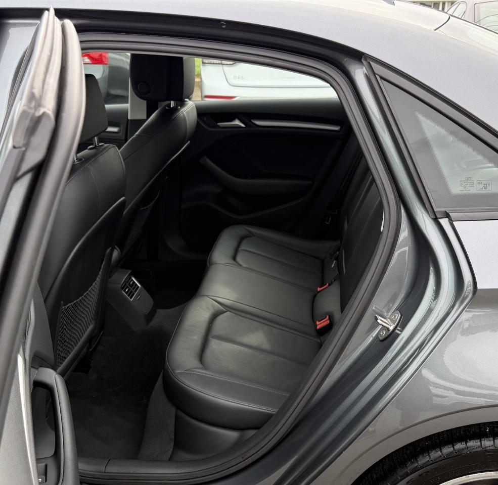 Audi S3 2.0T Premium Plus quattro 2015