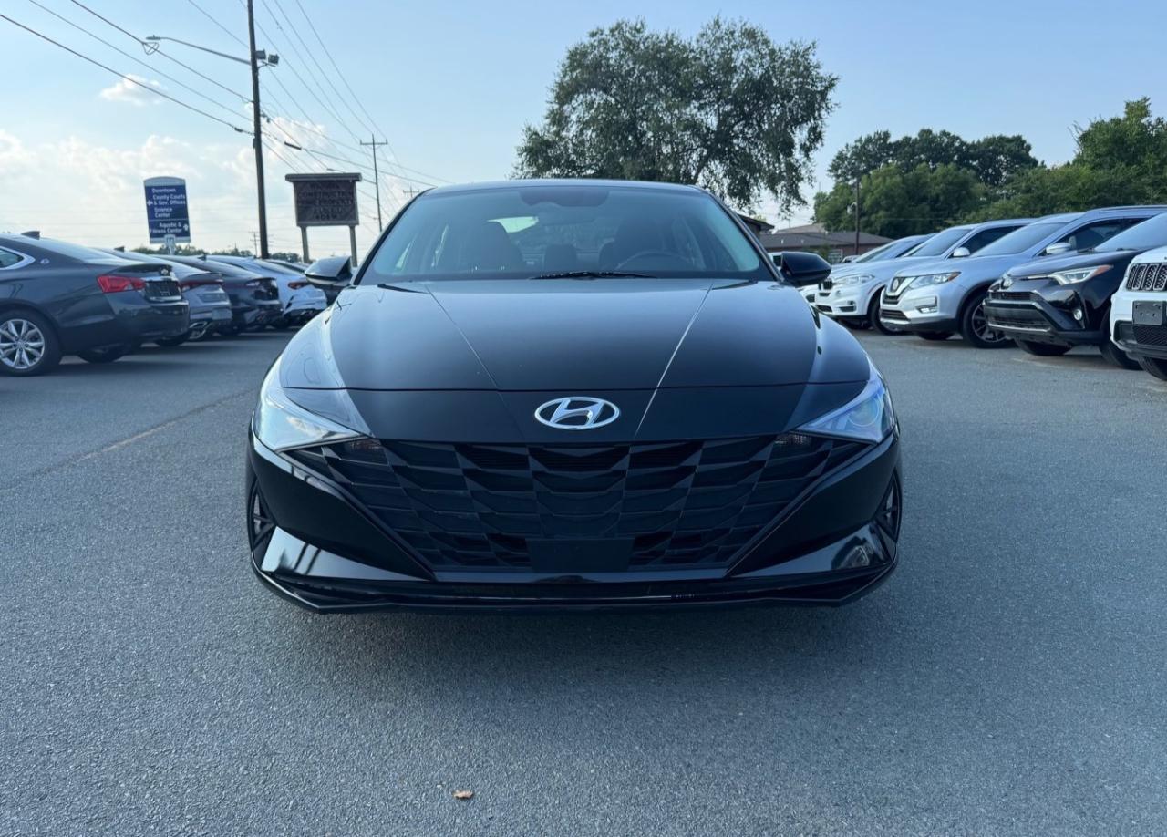 Hyundai Elantra SEL 2023