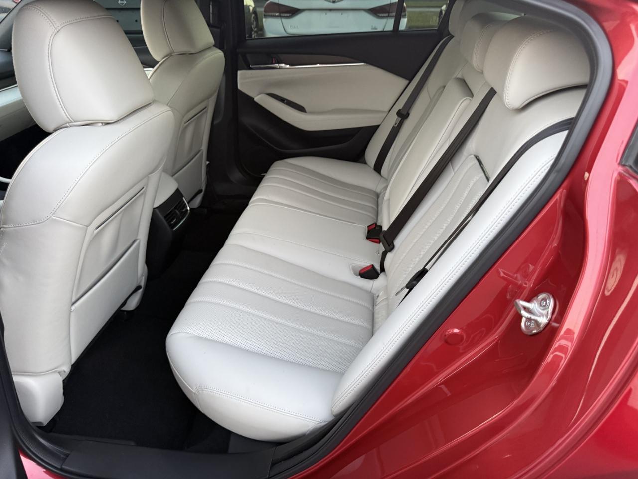 Mazda MAZDA6 Signature 6A 2018
