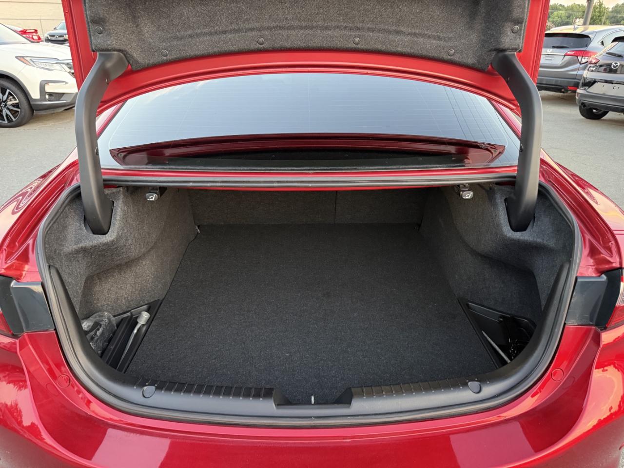 Mazda MAZDA6 Signature 6A 2018