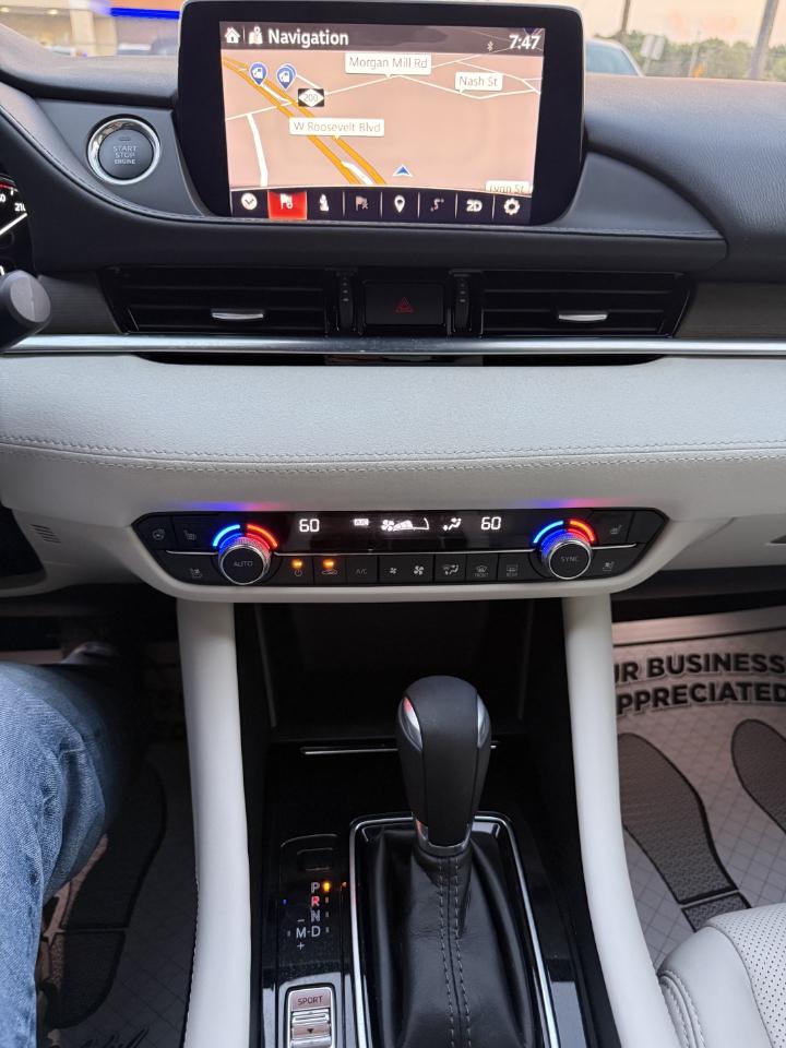 Mazda MAZDA6 Signature 6A 2018