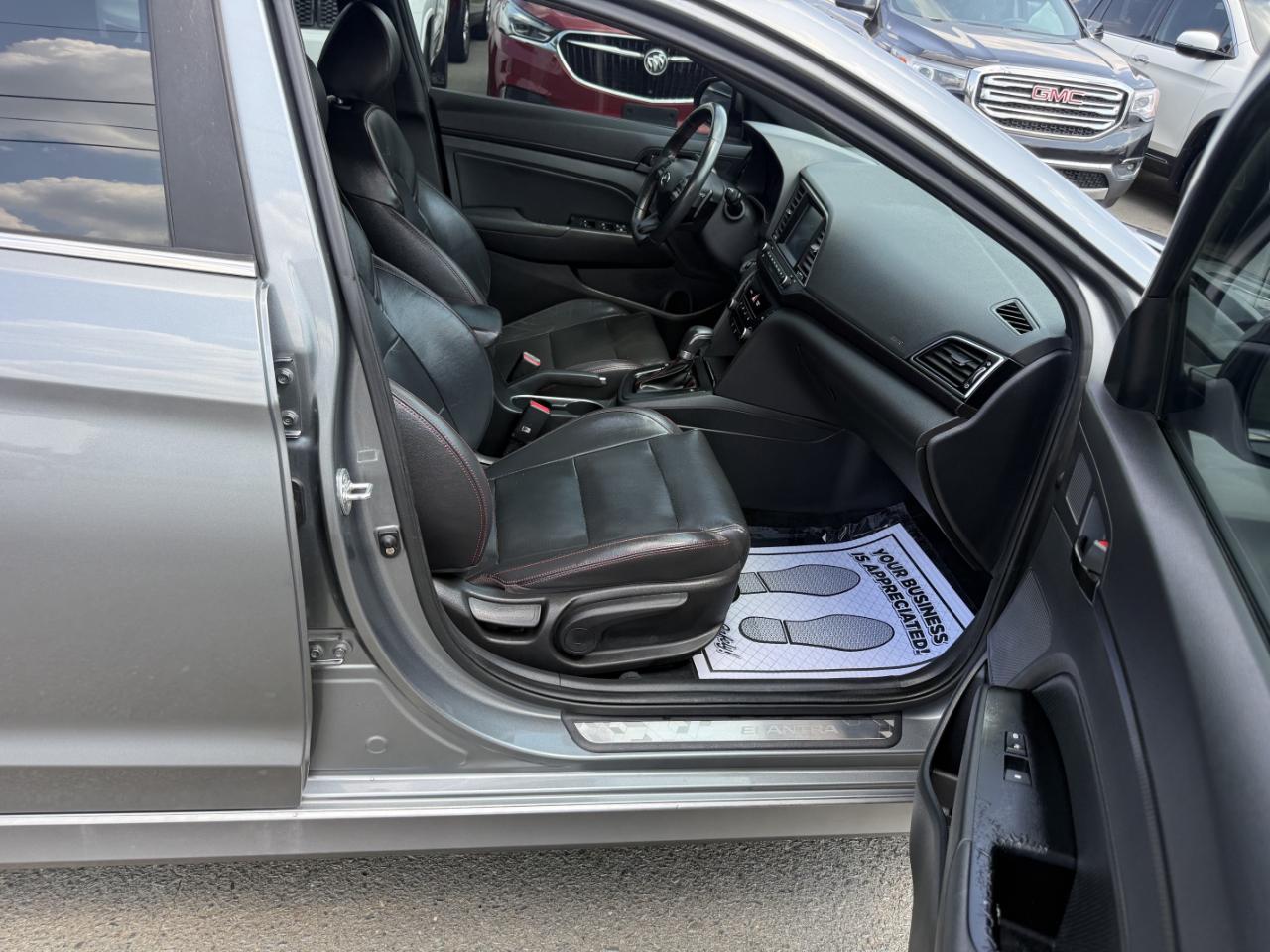 Hyundai Elantra 6AT 2018