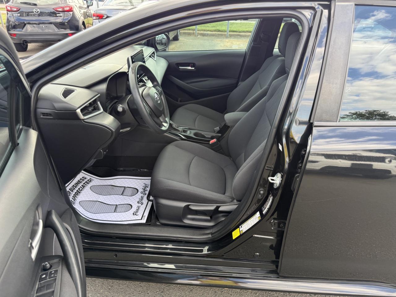 Toyota Corolla LE 2020