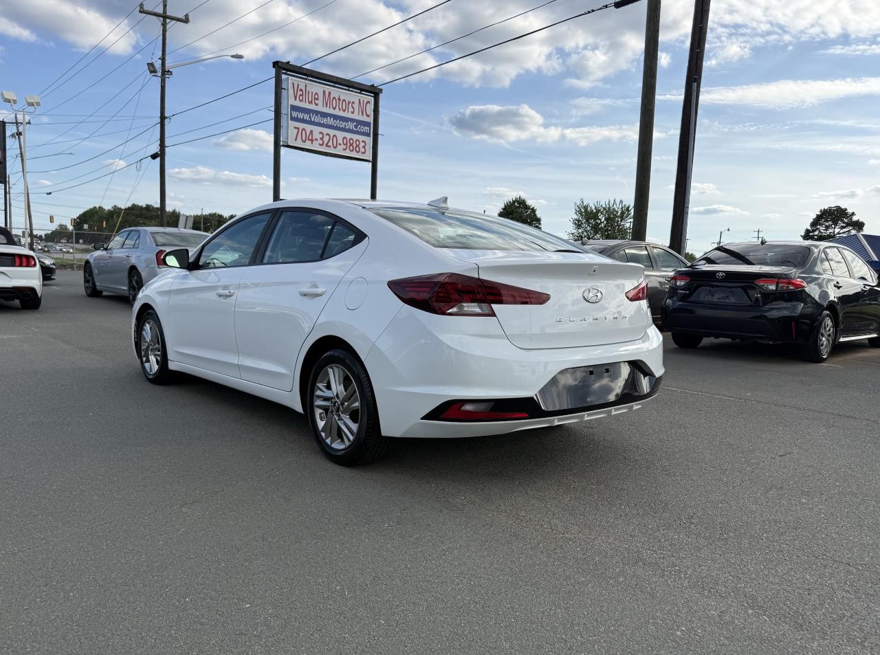 Hyundai Elantra SEL 2019