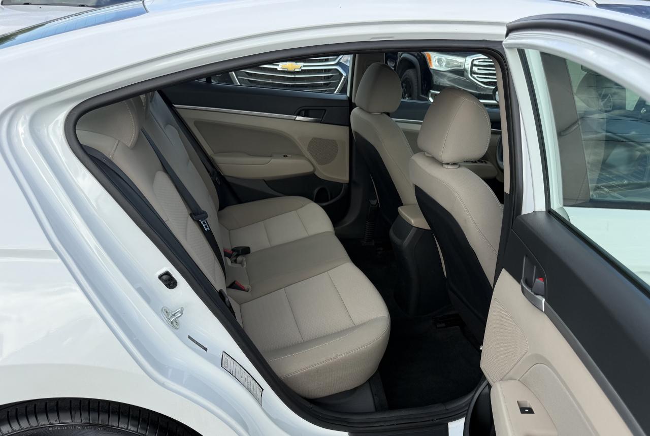 Hyundai Elantra SEL 2019